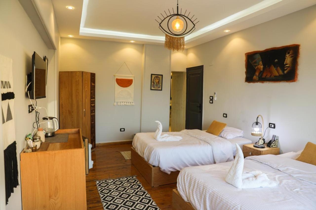 קהיר King Tout Hotel Pyramids View מראה חיצוני תמונה